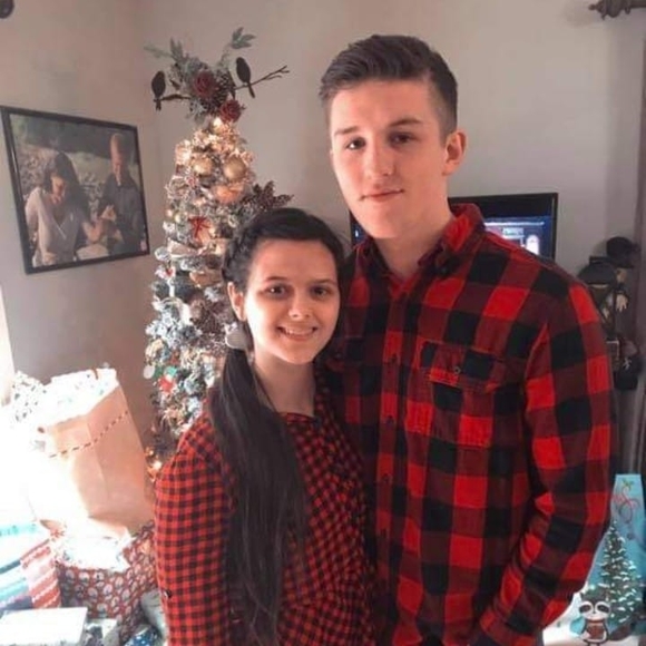 Meet your Posher, Micah - Picture 1 of 1